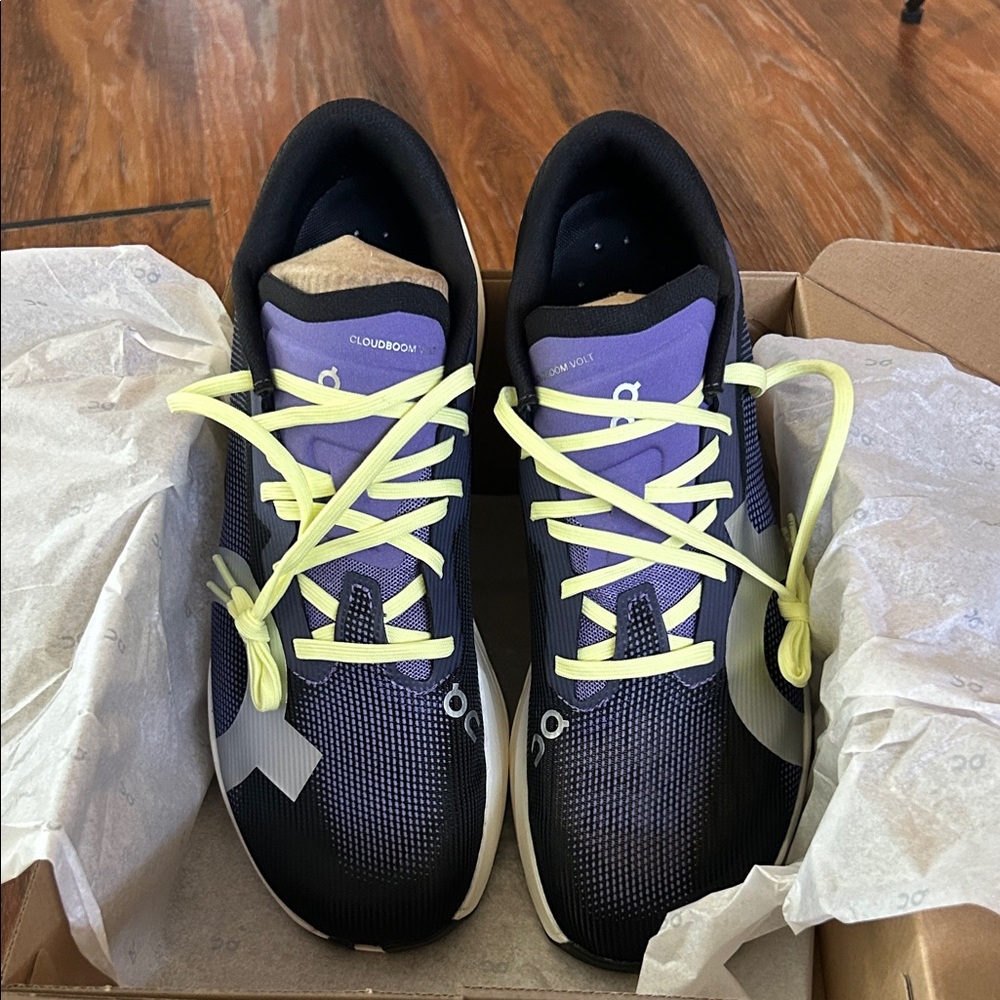 On Cloudboom Volt men’s sz 11 NEW IN BOX